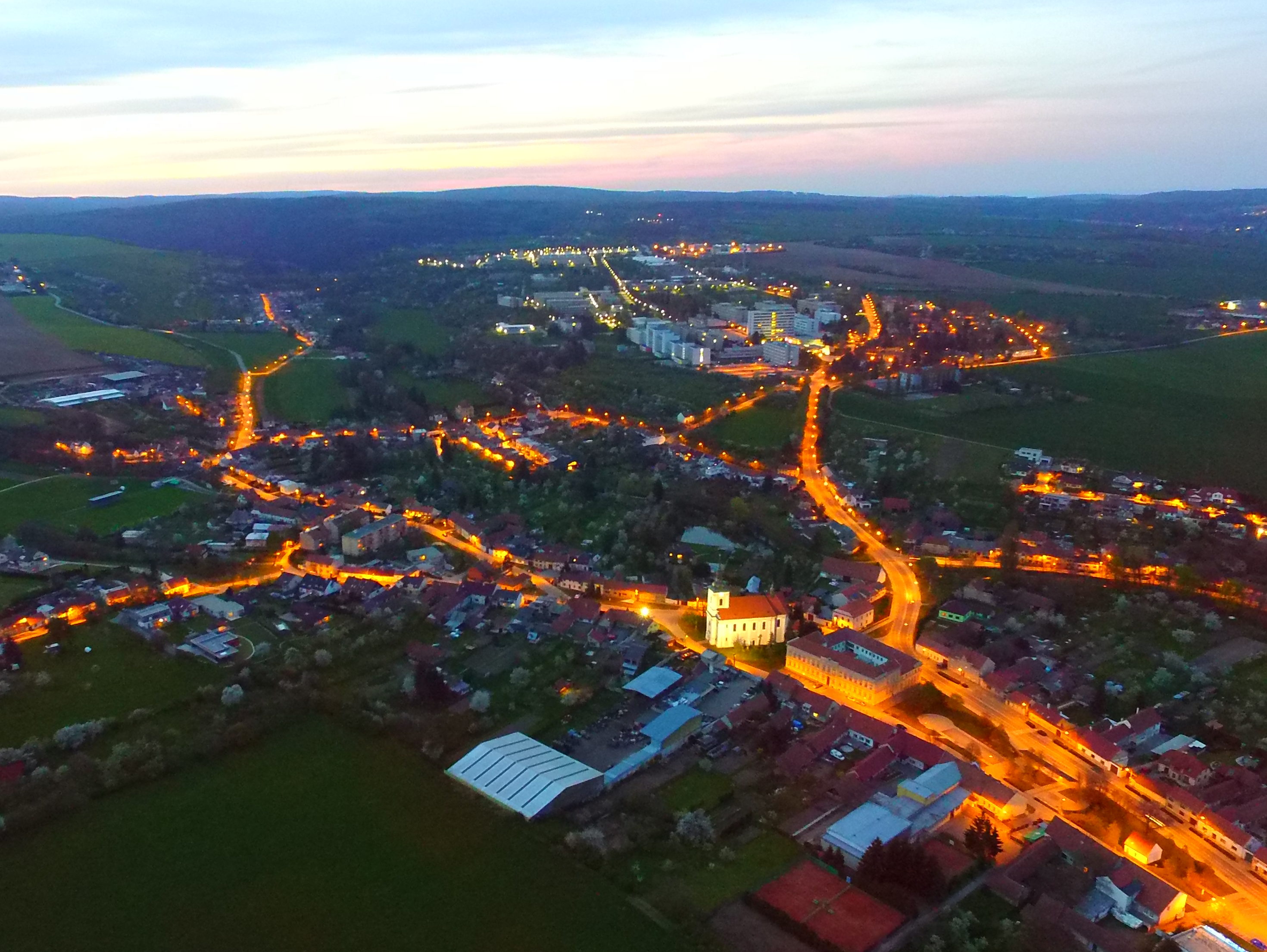 Dědice, stmívání