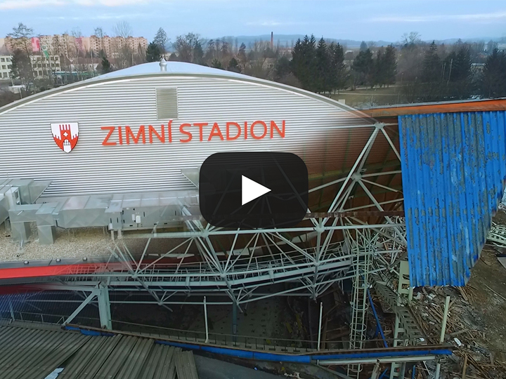 Zimní stadion před a po